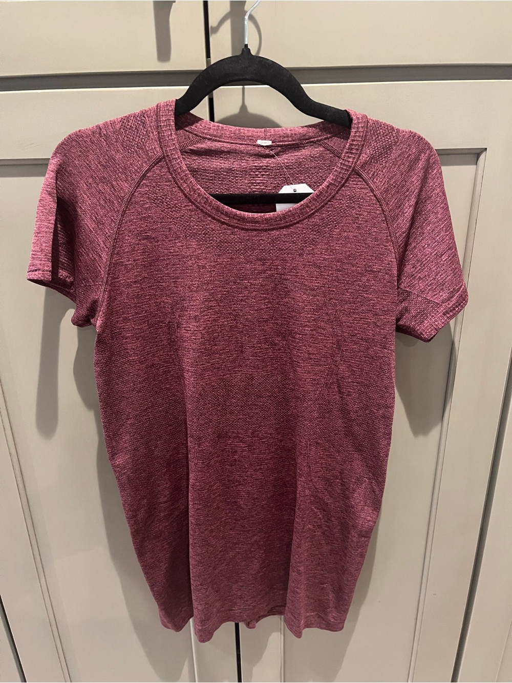 Lululemon Run Swiftly Tech Short Sleeve Crew Heathered Burgundy Shirt Women’s 10